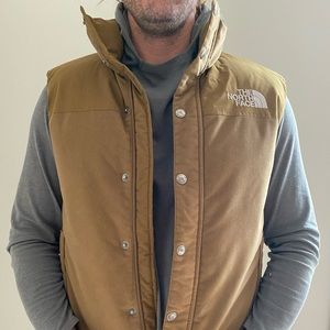 North face vest
